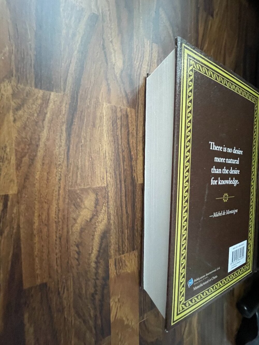 The Book of Unusual Knowledge: Big Book of Fascinating Facts & Information - Picture 4 of 11